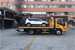 鲅鱼圈附近汽车拖车电话