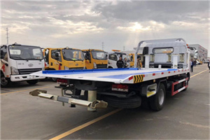 鲅鱼圈汽车救援补胎